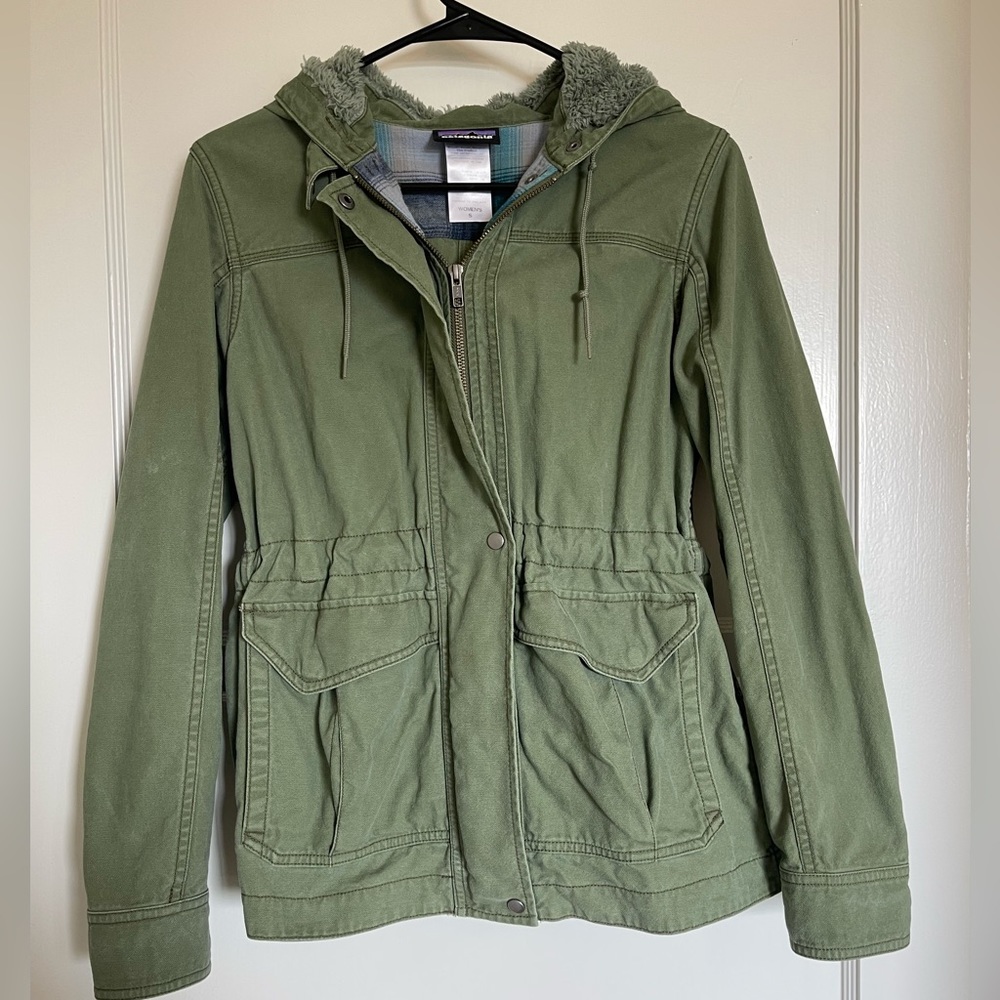 Patagonia Jacket - Picture 1 of 14